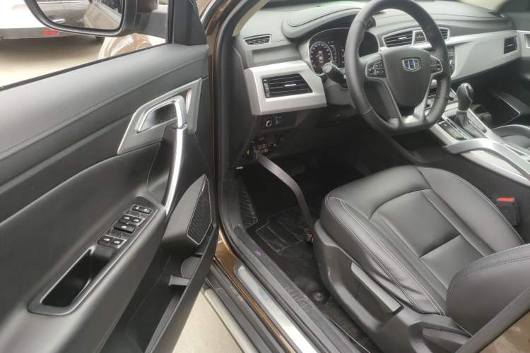 Used Geely Auto Emgrand X7 Sport 2016 1.8TD Automatic Smart Connectivity Version