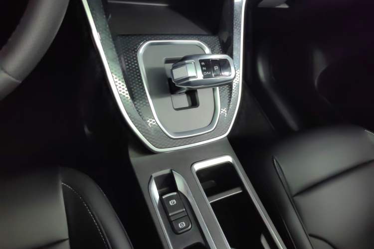 Used Haval M6 2021 PLUS 1.5T DCT Luxury Smart Connectivity Model