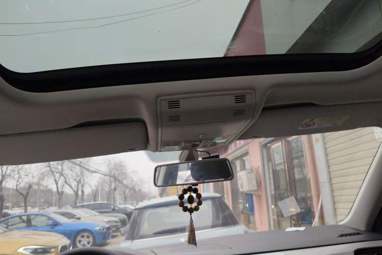 Used Volkswagen Tayron 2019 330TSI Two-Wheel Drive Luxury Model China VI Standard
