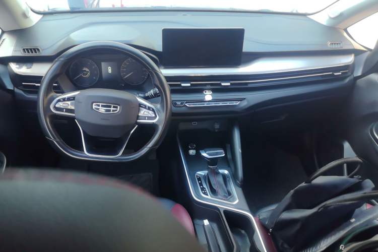 Used Geely Auto Vision X3 2021 PRO 1.5L CVT Deluxe Model