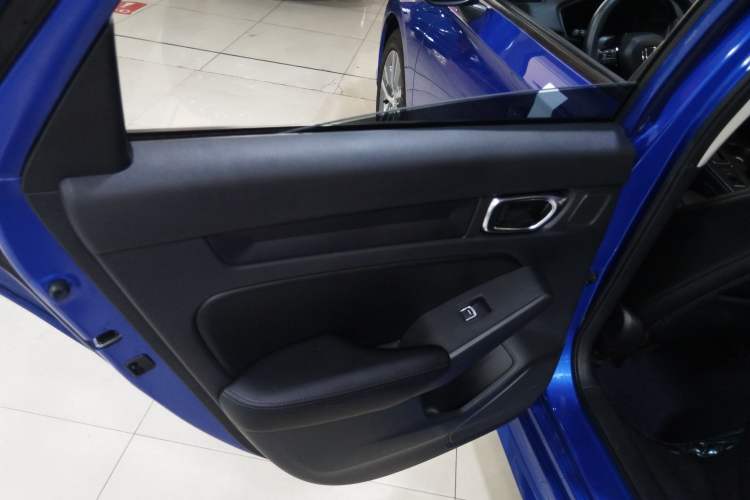 Used Honda Civic 2022 240TURBO CVT Dynamic Edition
