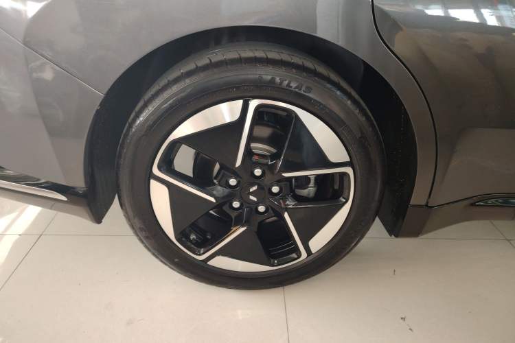 Used Wuling Xingguang 2023 150 Advanced Edition
