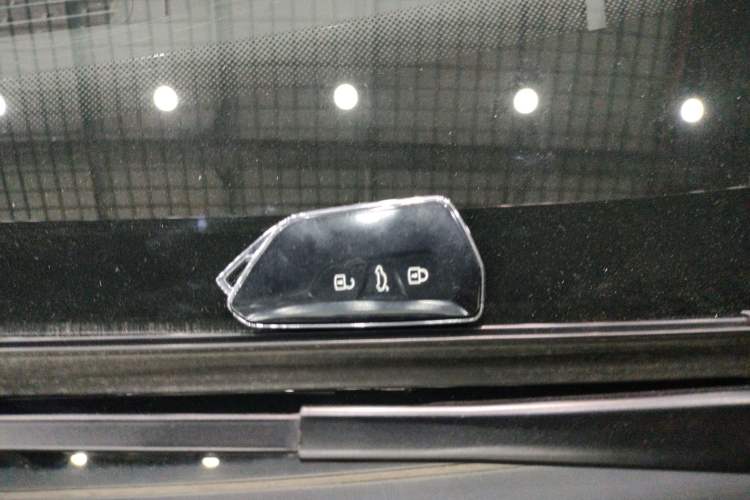 Used Volkswagen ID.4 X 2022 Smart Enjoyment Long-Range Edition