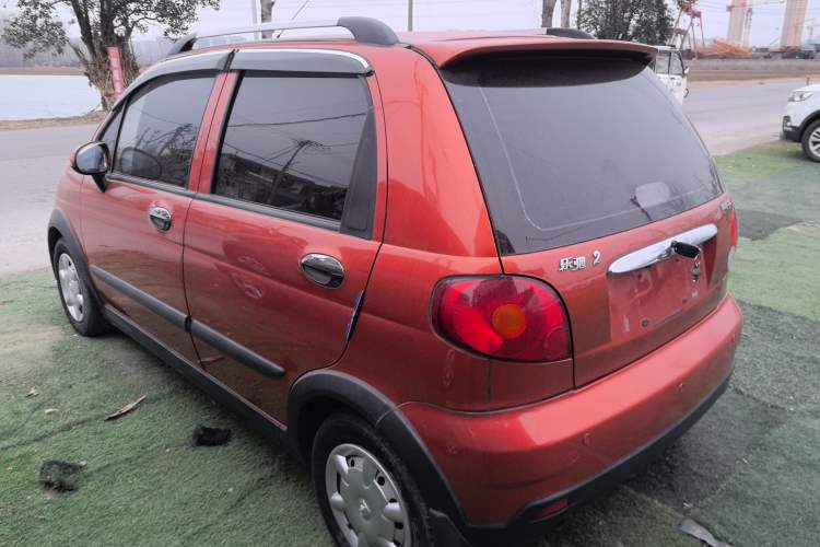 Used Baojun Lechi 2012 Revised Version 1.2L Manual Sports Edition Superior Type
