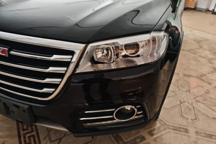 Used Haval H6 2015 Sport Edition 1.5T Automatic Two-Wheel Drive Luxury Model
