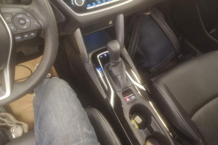 Used Toyota FRONTLANDER 2022 2.0L CVT Luxury PLUS Edition
