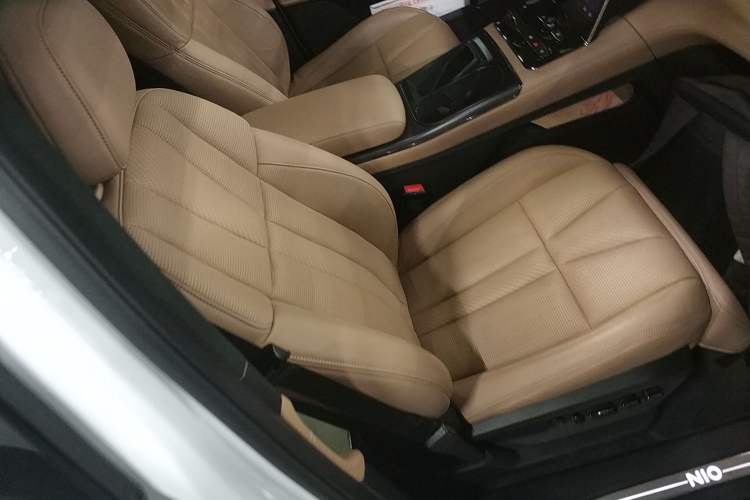 Used Nio ES8 2020 415 km Signature Edition 6-Seater Version
