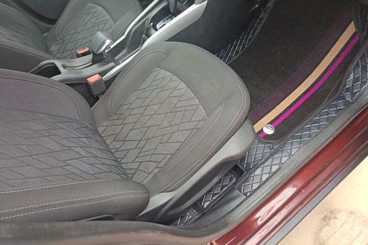 Used Citroen C3-XR 2017 1.6L Automatic Fashion Model