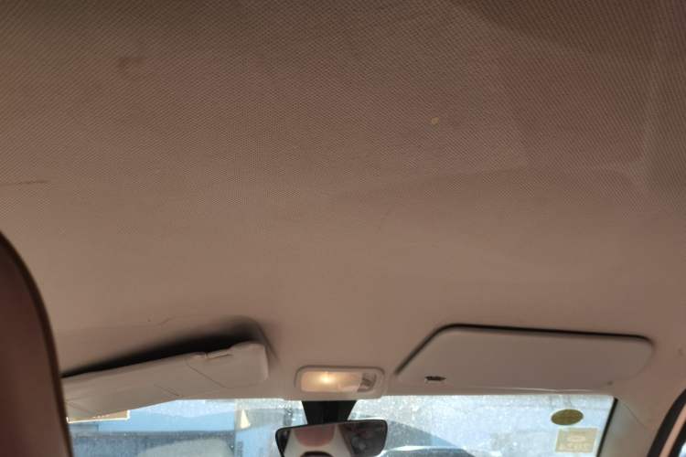 Used Wuling Hongguang MINIEV 2022 Macaron Premium Model – Lithium Ternary Battery
