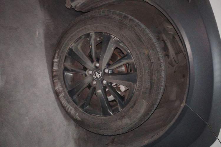 Used Toyota RAV4 2019 2.0L CVT Two-Wheel Drive Fashion X Limited Edition China V Standard
