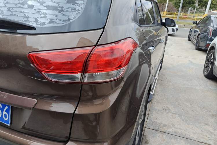 Used Hyundai ix25 2017 1.6L Automatic Smart Version