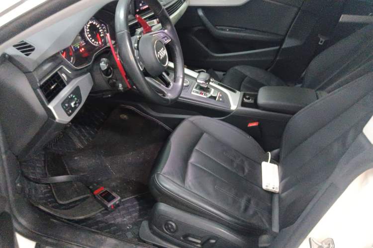 Used Audi A5 2017 Sportback 40 TFSI Fashion Model
