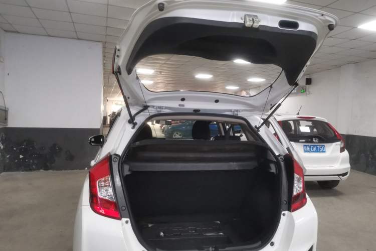 Used Honda Fit 2016 1.5L LX CVT Comfort Model
