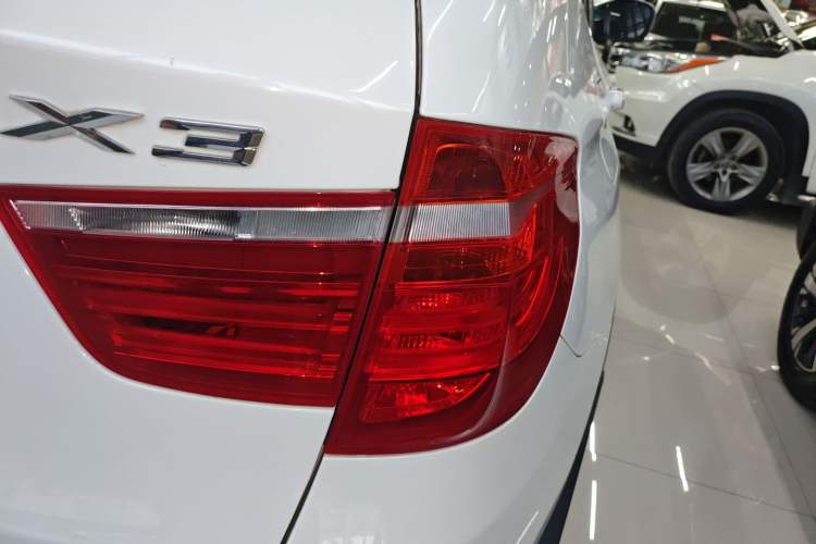 Used BMW X3 2013 Facelifted xDrive20i Luxury Edition