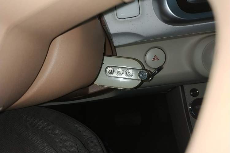 Used Wuling Hongguang MINIEV 2024 3rd Generation 215km Advanced Version