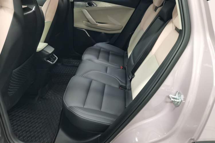 Used Lynk & Co 06 2023 Remix 1.5T Shero