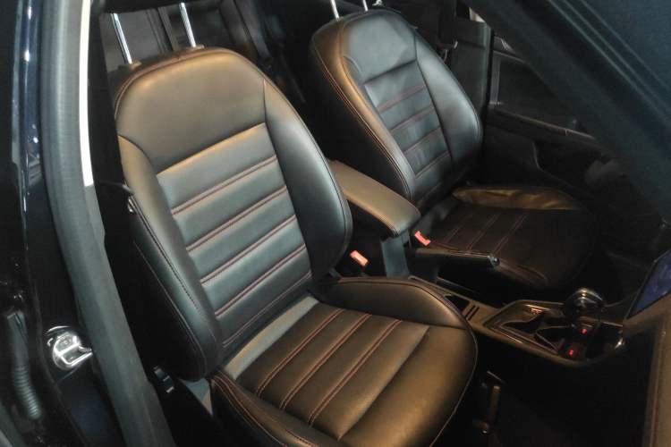 Used Volkswagen Lavida 2017 1.6L Automatic Fashion Edition