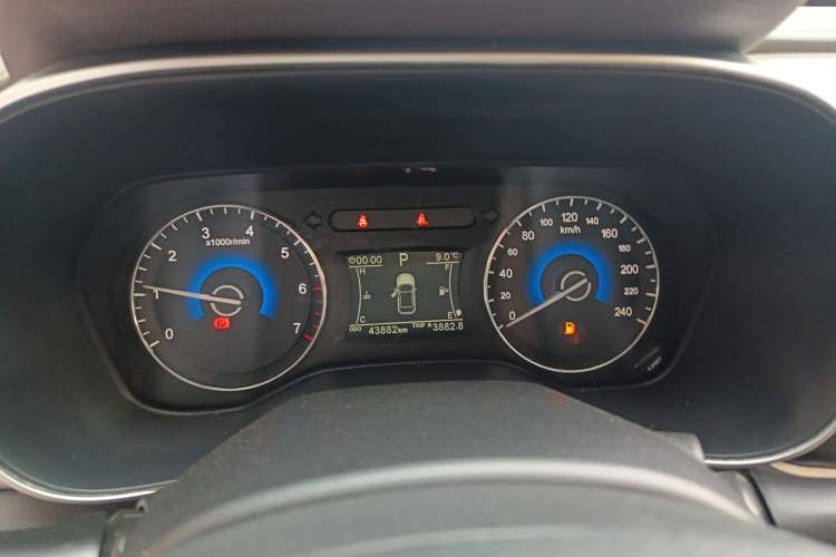 Used Dongfeng Fengon 580 2018 1.5T CVT Smart Connectivity Version