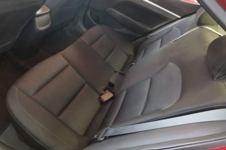 Used Hyundai Elantra 2018 1.6L Automatic 15th Anniversary Special Edition
