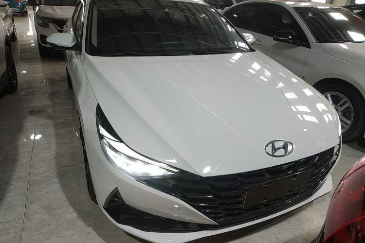 Used Hyundai Elantra 2021 1.5L CVT GLX Elite Edition
