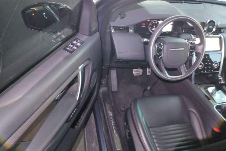 Used Land Rover Discovery Sport 2021 249 PS R-Dynamic SE Performance Tech Edition 7 Seats