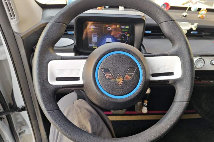 Used Wuling Hongguang MINIEV 2022 GAMEBOY 200km Gaming Edition with Lithium Iron Phosphate
