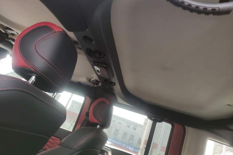 Used  BJ40 2021 2.3T Automatic Four-Wheel Drive Blade Hero Edition Supreme Version
