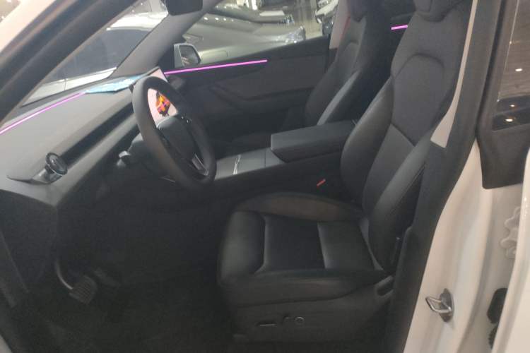 Used Tesla Model Y 2025 Rear-Wheel Drive First Edition