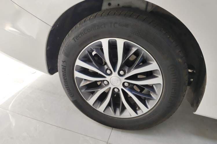 Used Buick GL8 2022 ES Landtrek 653T Comfort Edition
