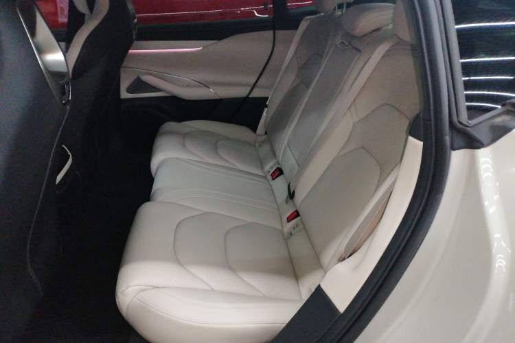 Used  SU7 2024 Four-Wheel-Drive Max Founder's Edition
