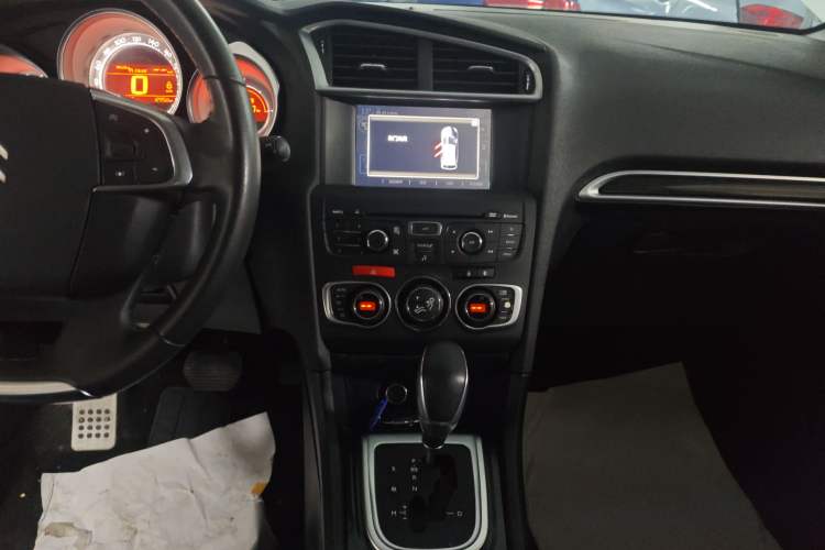 Used Citroen C4L 2014 1.6THP Intelligent Drive Automatic Dynamic Model