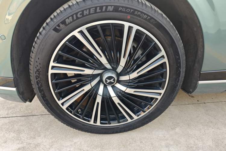 Used XPeng G9 2022 570 Pro
