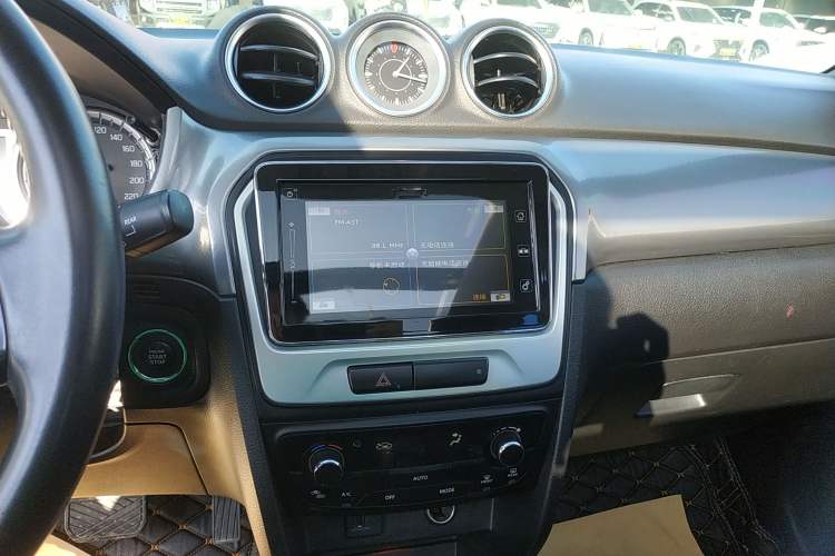 Used Suzuki Vitara 2016 1.4T Automatic Two-Wheel Drive Luxury Version
