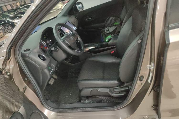 Used Honda XR-V 2017 1.8L EXi CVT Comfort Version
