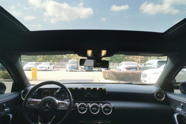 Used Mercedes-Benz A-Class 2021 A 200 L Sport Sedan Fashion Model