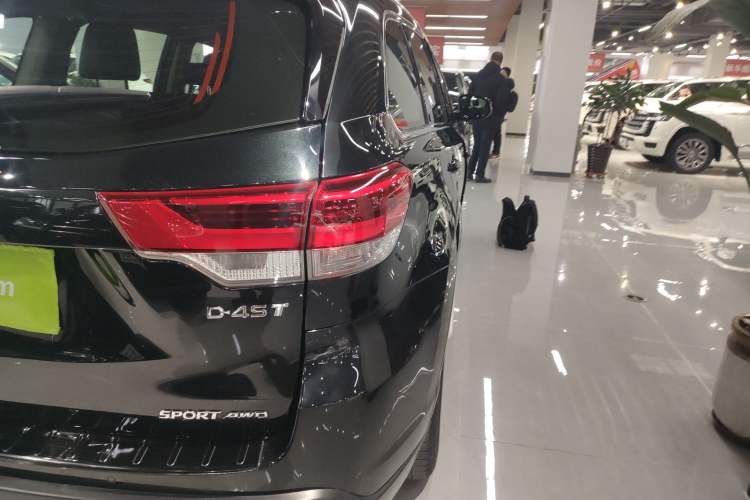 Used Toyota Highlander 2021 2.0T Four-Wheel Drive Luxury Edition 7 Seats
