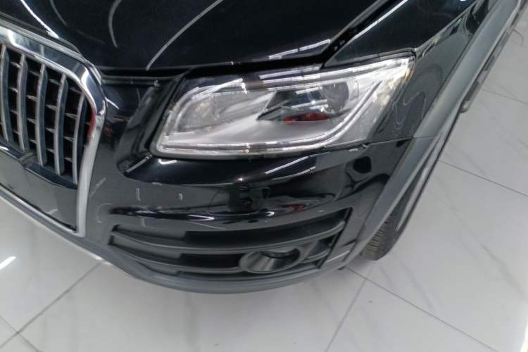 Used Audi Q5 2017 Plus 40 TFSI Technology Model
