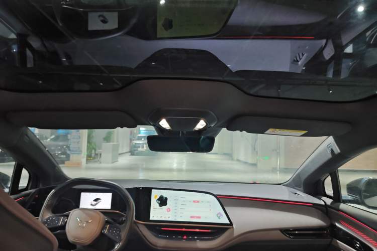 Used Hongqi EH7 2024 820 Pro
