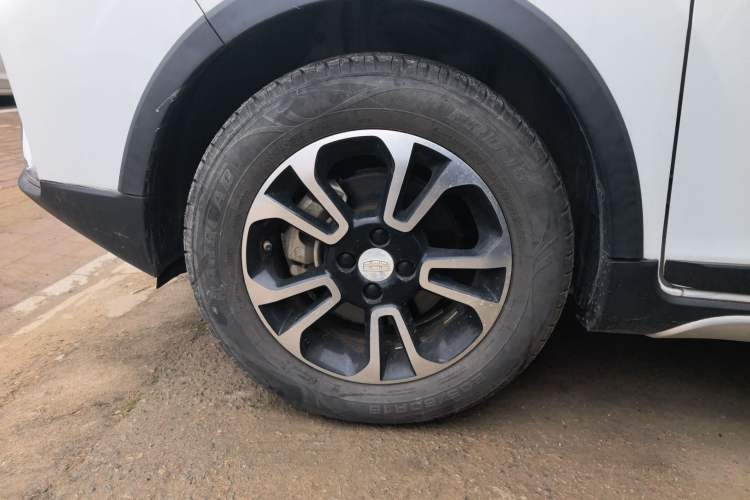 Used Geely Auto Vision X3 2017 1.5L Automatic Elite Model