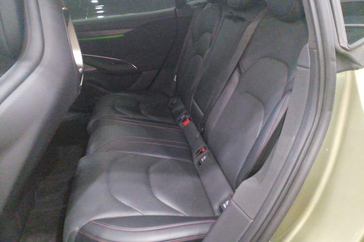 Used  SU7 2024 Four-Wheel Drive Ultra-Long Range Advanced Intelligent Driving Max Edition
