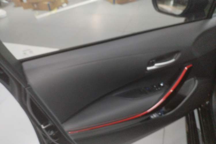 Used Toyota Levin 2022 Dual-Motor 1.8H E-CVT Sport Edition
