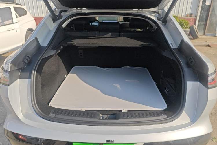 Used Baojun Enjoy 2025 Plug-in Hybrid 140km Luxury Edition