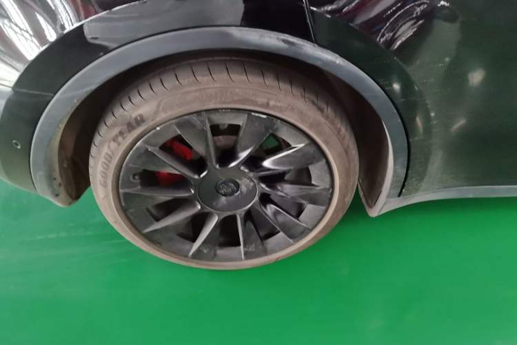 Used Tesla Model Y 2022 Rear-Wheel-Drive Version
