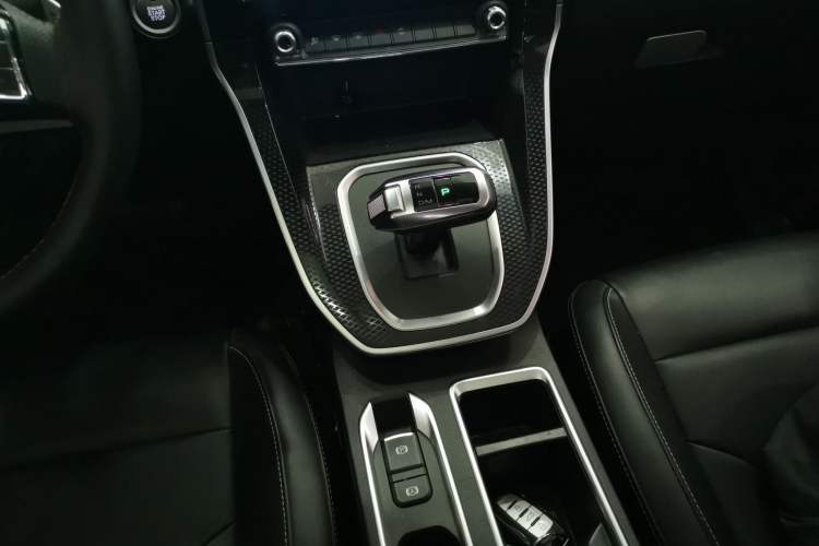 Used Haval M6 2021 PLUS 1.5T DCT Luxury Smart Connectivity Model
