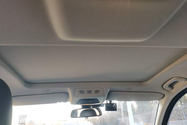 Used BMW 5 Series 2014 525Li Luxury Design Package