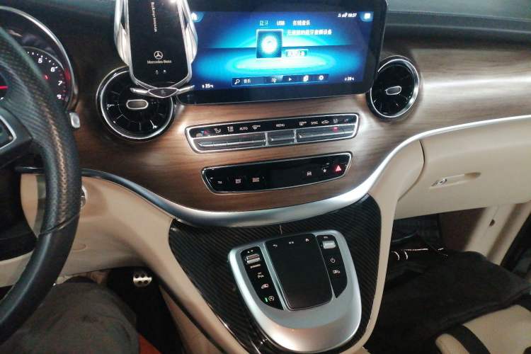 Used Mercedes-Benz V-Class 2022 V 260 L Long-wheelbase Luxury Edition
