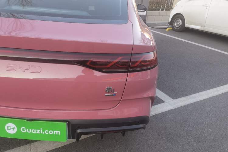 Used BYD Qin L 2025 DM-i Smart Drive 120KM Superior Model