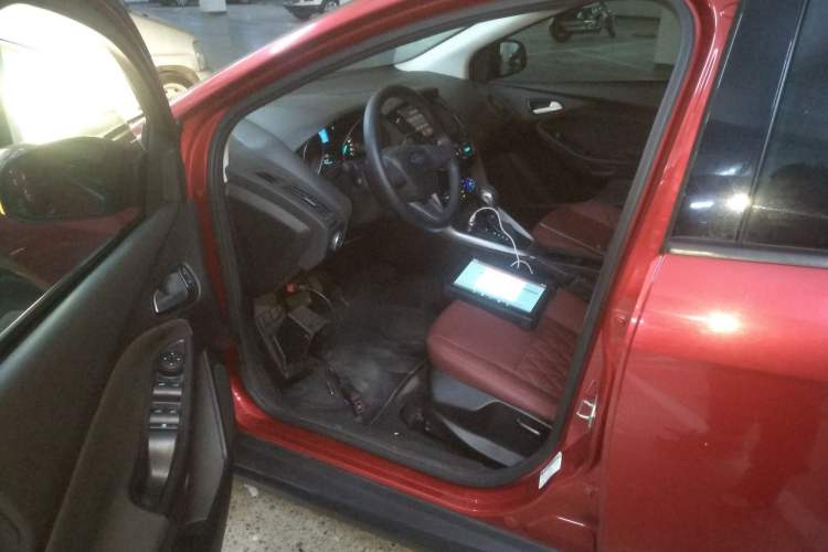 Used Ford Focus 2015 Hatchback 1.6L Automatic Comfort Model
