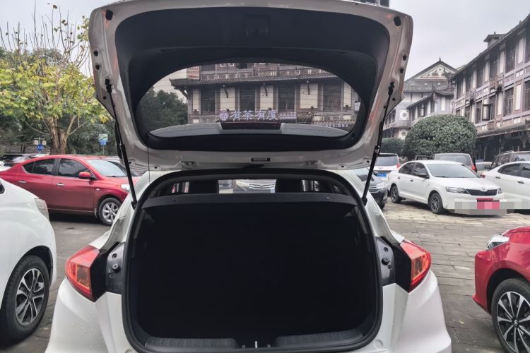 Used Changan Eado 2013 1.6L Automatic ZhiKu Model China IV Standard