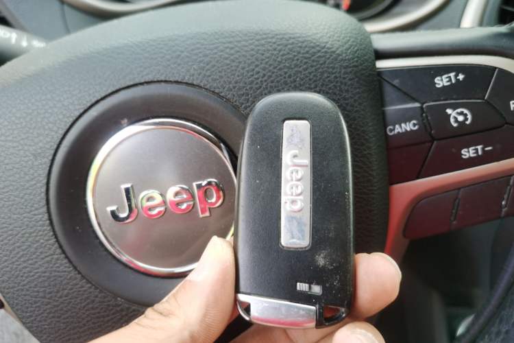 Used  Cherokee 2017 2.0L Superior Edition
